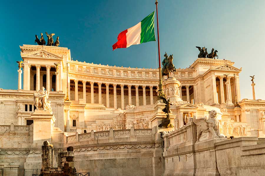 Immigration to Italy: Step-by-Step Path to Permanent Residency