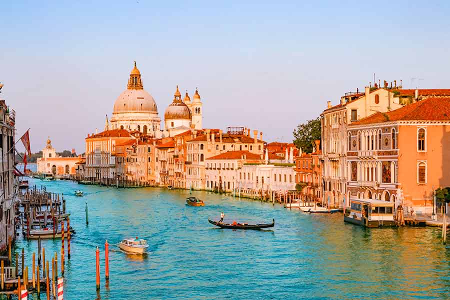 How to Obtain a Residence Permit in Italy