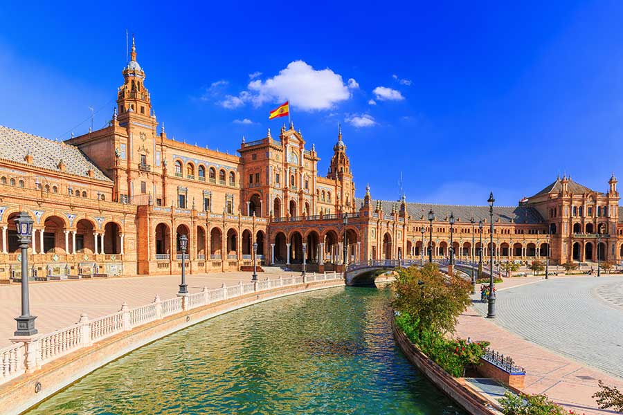 How to Obtain Permanent Residency in Spain and Move for Long-Term Stay