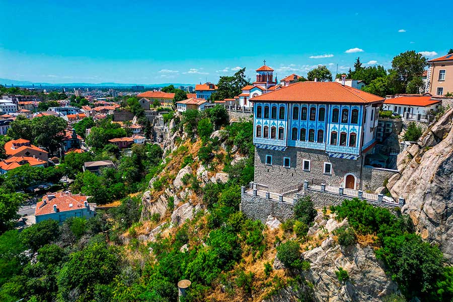 Obtaining Bulgarian Citizenship and Passport