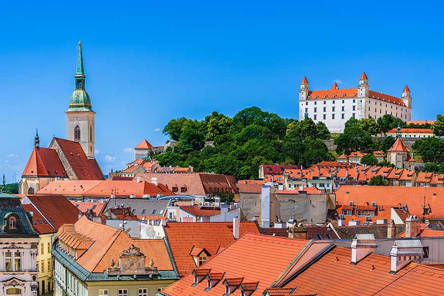 Slovakya Vatandaşlığı ve Pasaportu Alınması